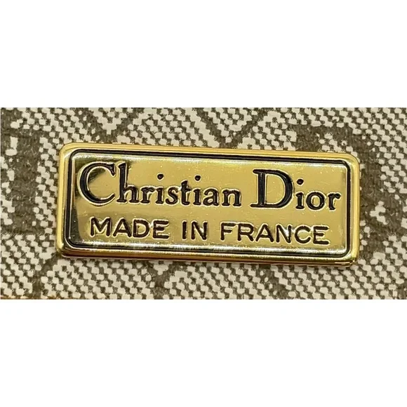 Christian Dior Beige Honeycomb Chain Shoulder Bag With Box - Picture 15 of 15
